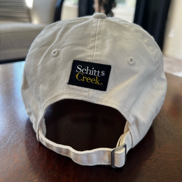 Schitt’s Creek baseball cap - Picture 2 of 3
